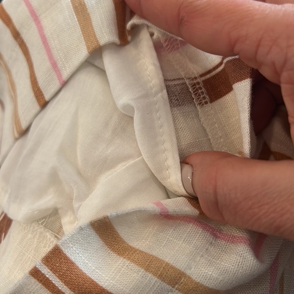 Lush cream striped linen zippered shorts brown and pinch nwt small - Picture 9 of 9